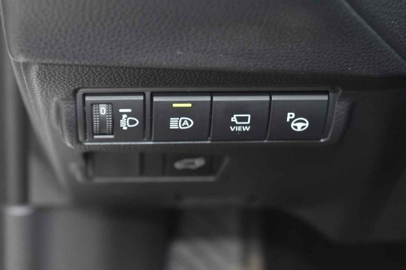 Corolla Cross může mít pohon všech kol