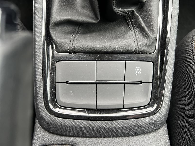 Škoda Kamiq Top Selection 1.5TSi 110kw ČR - fotka 26 z 45