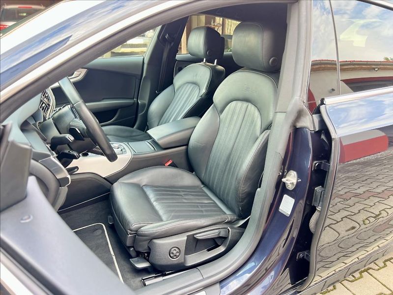 Audi A7 3,0 TDi S-line QUATTRO / LED - fotka 10 z 54