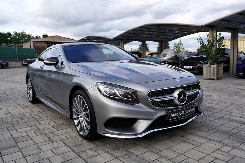 Mercedes-Benz Třídy S S 500 4Matic Coupe AMG - fotka 8 z 48