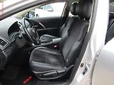 Toyota Avensis (2013) 2.2D, ČR, Navi - náhled 9