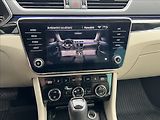 Škoda Superb 2,0 TDI 200HP L&K DSG 4X4 - náhled 31