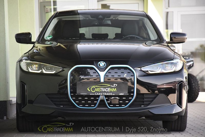 BMW i4 eDrive40 NAV REZERVACE - fotka 8 z 41