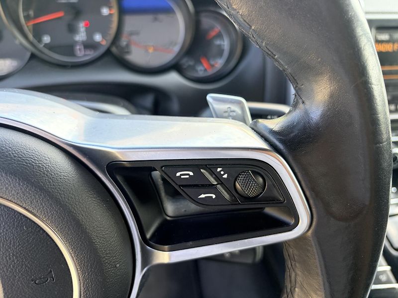 Porsche Cayenne DIESEL 3.0 V6 180KW - fotka 16 z 42