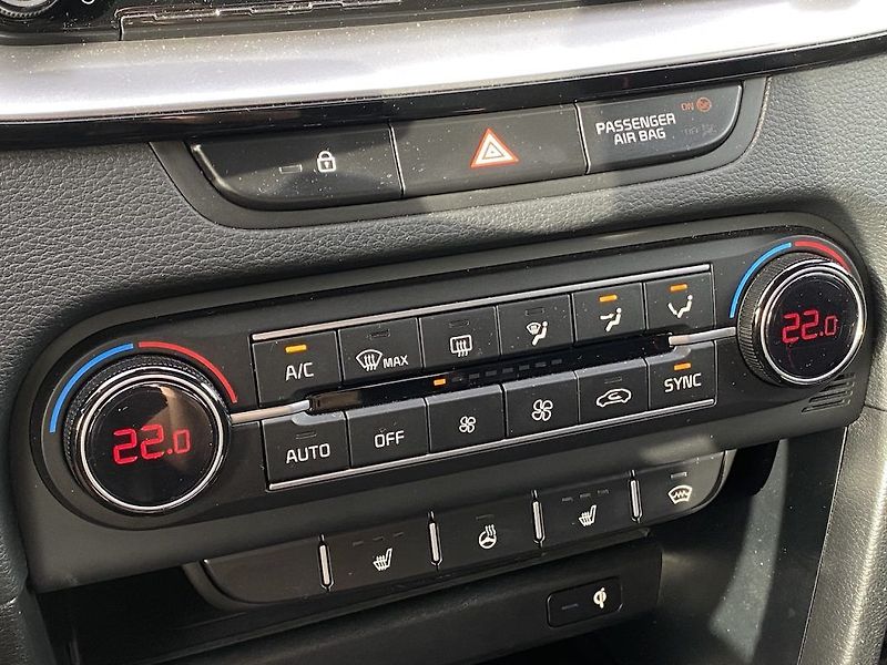 Kia ProCeed 1.6TGDi, ČR, automat, záruka - fotka 24 z 35