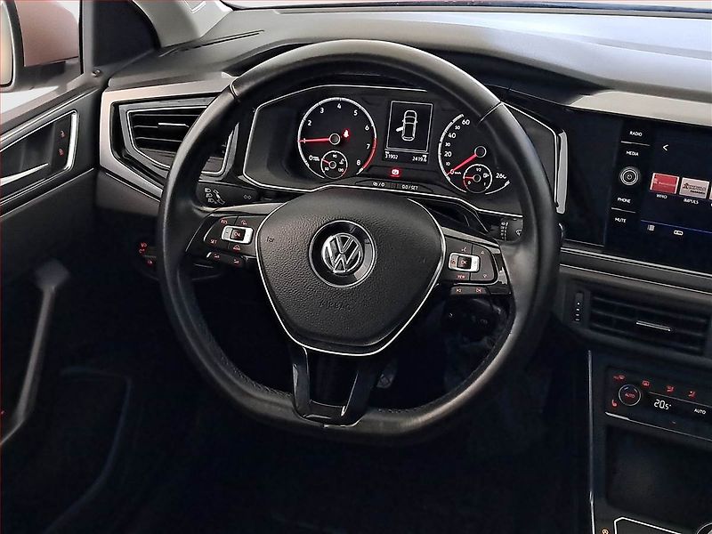 Volkswagen Polo (2018) 1.0 TSI, Serv.kniha, Tempomat - fotka 15 z 18