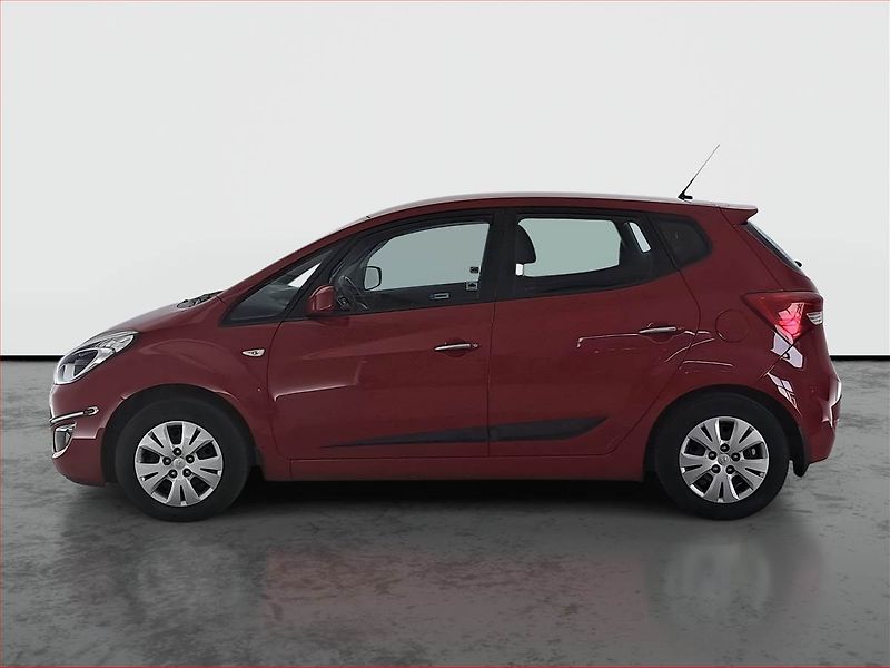 Hyundai ix20 (2014) 1.6 CVVT, LPG, Park. senzory - fotka 3 z 14