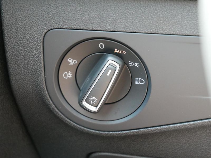 Volkswagen Tiguan - fotka 14 z 25