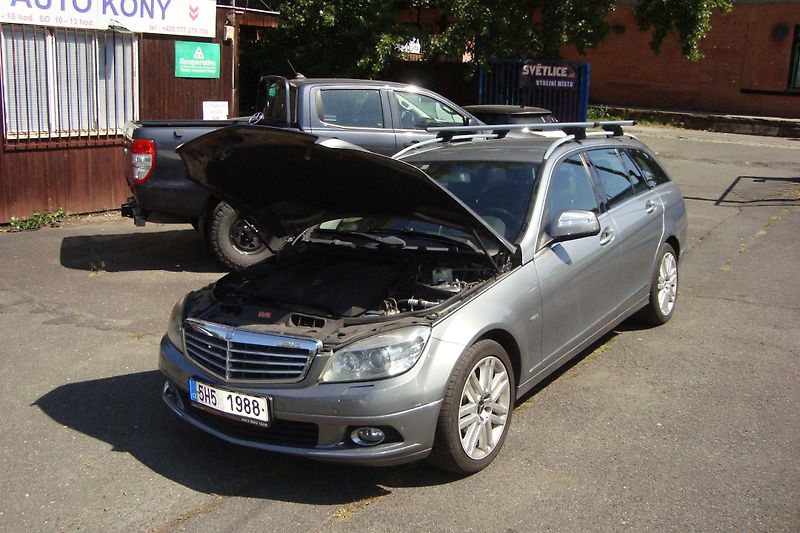 Mercedes-Benz Třídy C (2008) 220CDi,AUT,ČR,Servisní kniha - fotka 14 z 65