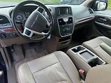 Chrysler Town & Country (2012) 3.6 RT Stown DVD 2012 - náhled 13