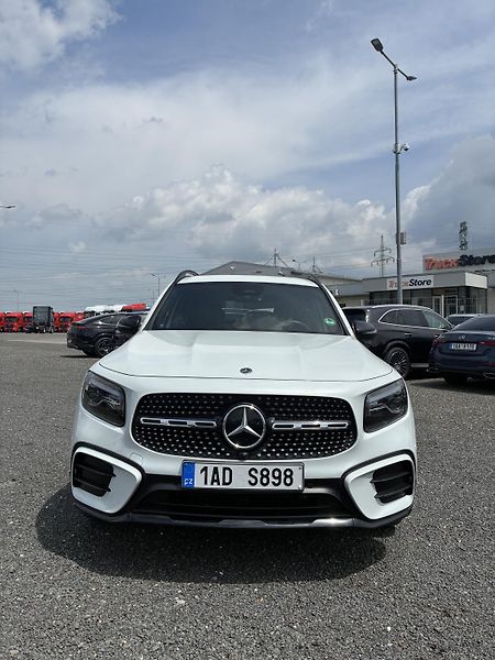 Mercedes-Benz GLB (2024) 200d 4MATIC - fotografie inzerátu