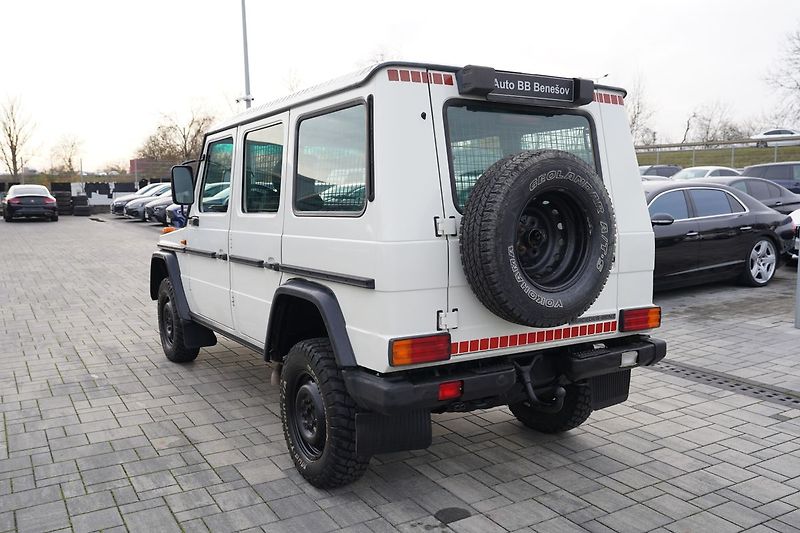 Mercedes-Benz Třídy G G 300 PUR Professional - fotka 4 z 18