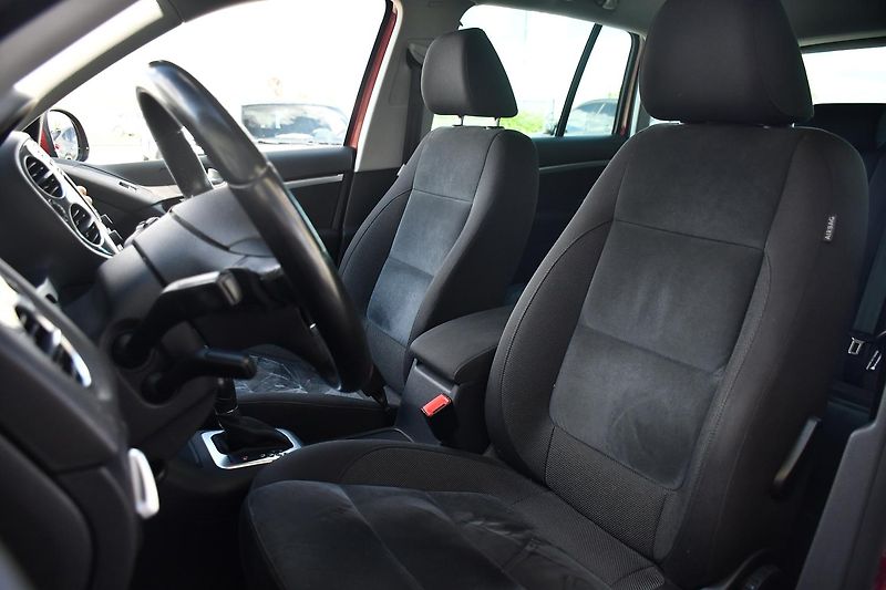 Volkswagen Tiguan 2.0TDi 110kW TAŽNÉ DSG 4MOTION - fotka 11 z 47