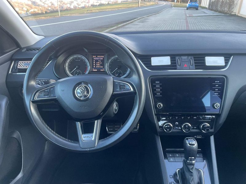 Škoda Octavia (2019) SCOUT 2,0 TDi 135 Kw DSG 4X4 - fotka 11 z 18