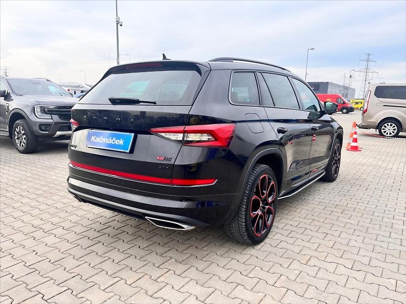 Škoda Kodiaq 2,0 BiTDI RS Challenge DSG 4x4 - fotka 5 z 39