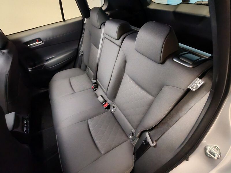 Toyota Corolla Cross 1.8 Hybrid eCVT FWD Style Tech - fotka 14 z 39