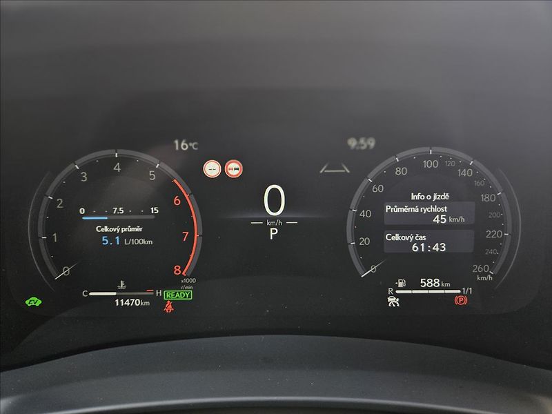 Lexus LBX 1,5 EMOTION Tech - fotka 16 z 18