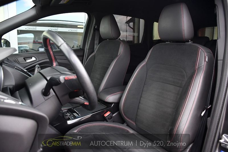 Ford Kuga 1.5TDCi ST-Line  - fotka 11 z 51