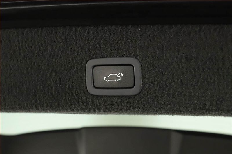 Volvo V70 (2012) 1.6 DRIVe, Navi, Xenony - fotka 14 z 17