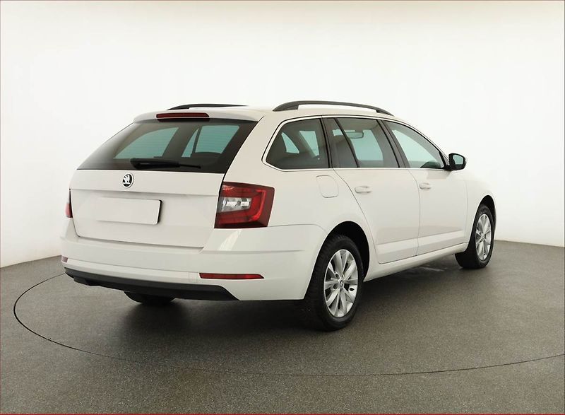 Škoda Octavia (2017) Ambition Plus 1.6 TDI - fotka 5 z 22
