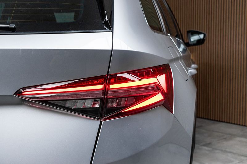 Škoda Kodiaq 2.0 TDI REZERVACE - fotka 40 z 46