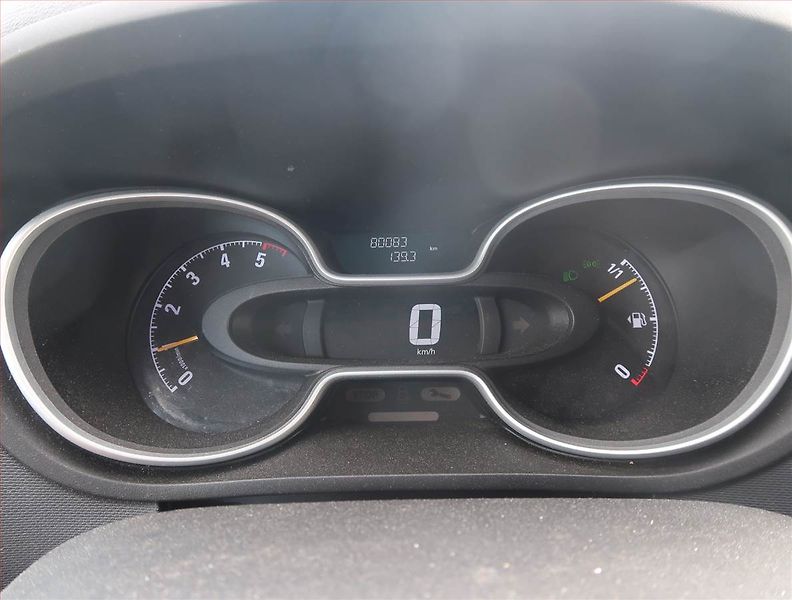 Opel Vivaro (2015) 1.6 CDTI, Bus, 9Míst, ČR - fotka 11 z 17