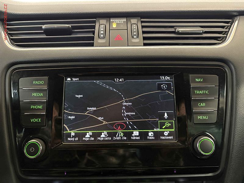 Škoda Octavia (2016) 2.0 TDí, RS Challange, DSG - fotka 11 z 16