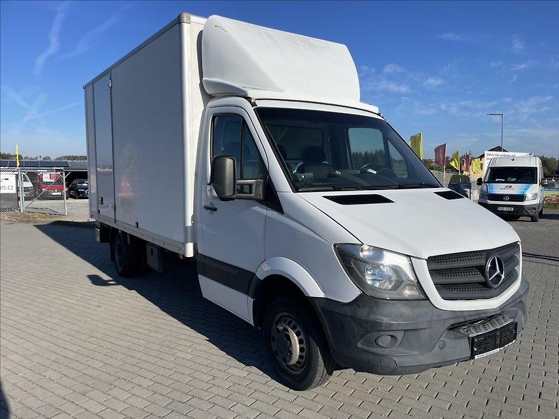 Mercedes-Benz Sprinter 2,2 CDi 513 95kw 3,5T skříň+hy - fotka 24 z 27