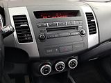 Mitsubishi Outlander (2009) 2.2 DI-D, 4X4, 7 míst, Tažné - náhled 12