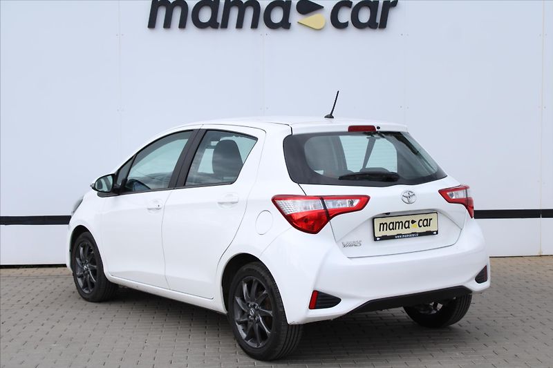 Toyota Yaris 1.5 VVT-i 82kW SERVIS.KNIHA ČR - fotka 5 z 24