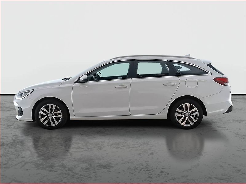 Hyundai i30 (2019) 1.4 T-GDI, Automat, Navi - fotka 3 z 21