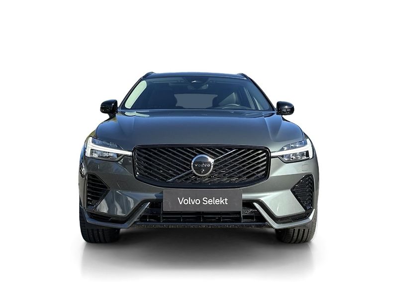 Volvo XC60 T8 AWD ULTRA DARK / B&W VZDUCH - fotka 8 z 57