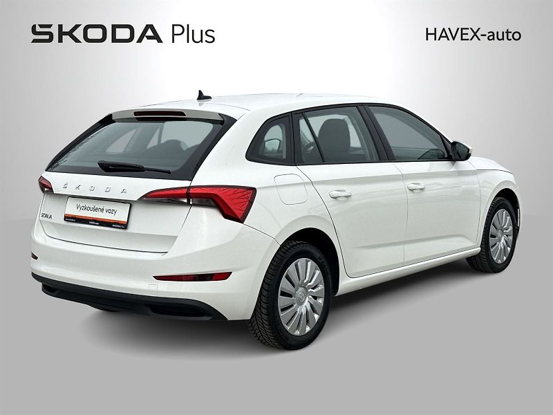 Škoda Scala (2021) 1.0 TSI Ambition - fotka 2 z 29