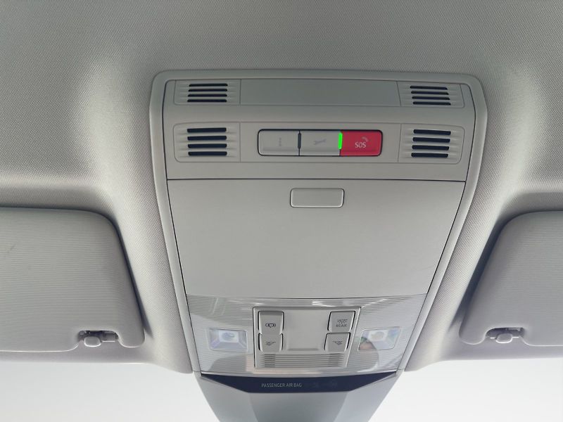 Volkswagen Passat (2023) 2.0 TDI 147kW 4MOT DSG Eleganc - fotka 19 z 35