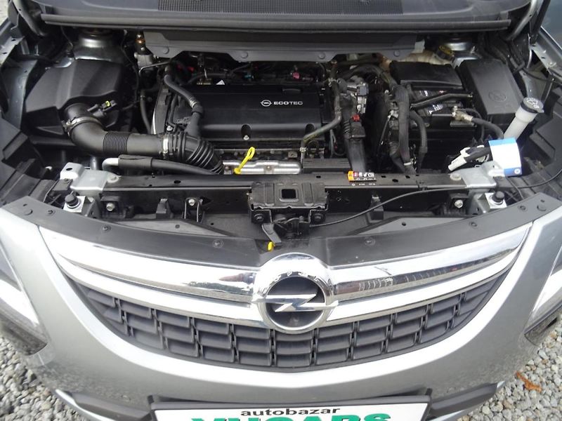 Opel Zafira 1,6 CNG Tourer Edition - fotka 31 z 31