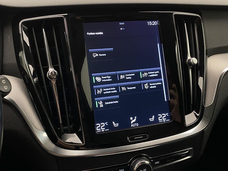 Volvo V60 D4 INSCRIPTION AUT CZ - fotka 36 z 41