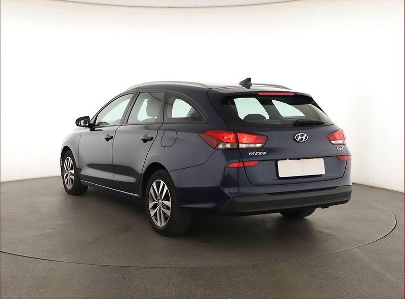 Hyundai i30 (2018) 1.6 CRDi, Automat, Tempomat - fotka 4 z 20