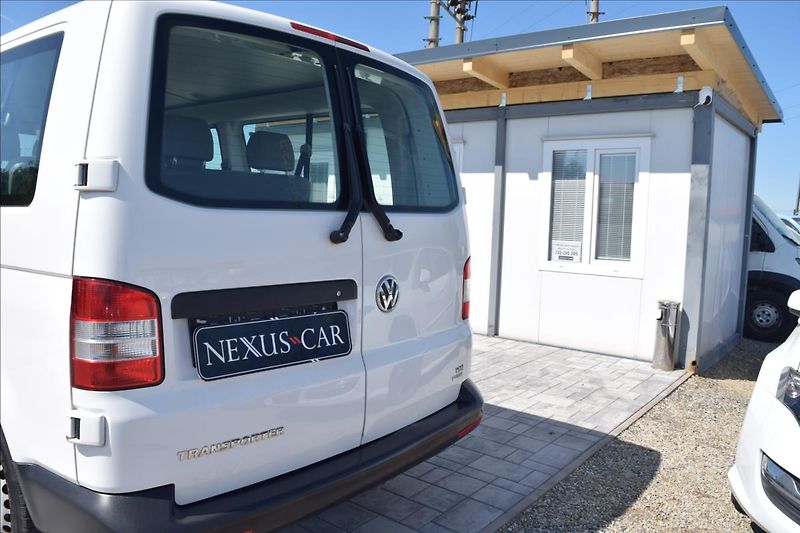 Volkswagen Transporter 2,0 TDI 103KW 9MÍST 4X4 PO STK - fotka 12 z 46