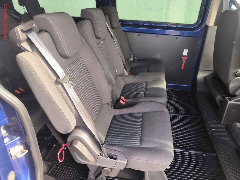 Ford Transit Custom (2014) 2.2TDCi L2 9míst, ČR, TREND - fotka 11 z 17
