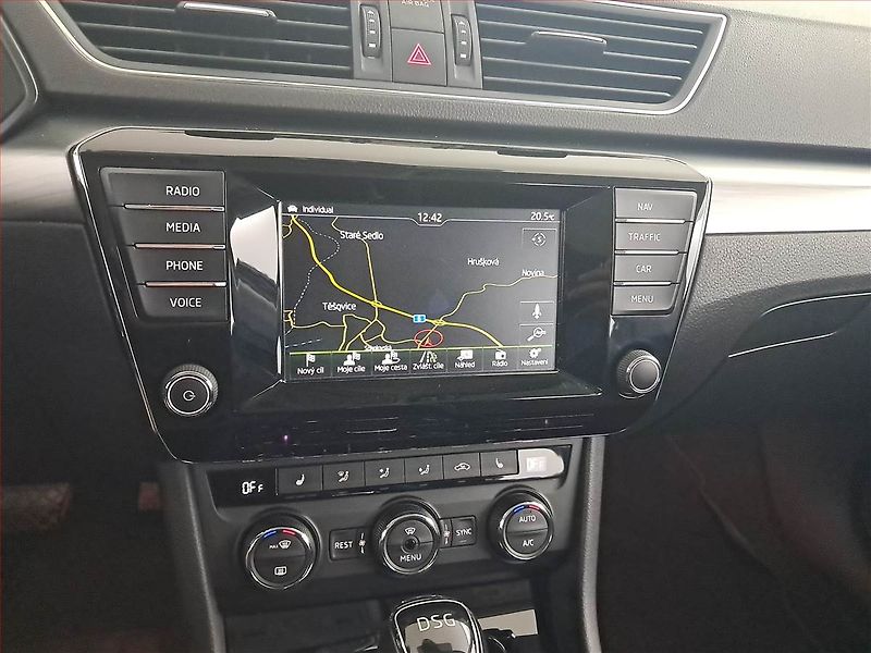 Škoda Superb (2016) Style Plus 2.0 TDI, Automat - fotka 20 z 21