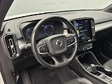 Volvo XC40 T4 MOMENTUM AUT - náhled 19
