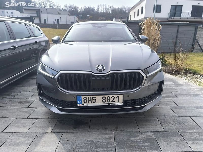 Škoda Superb -DPH,KRÁSNÝ,CZ,VÝBAVA,MASÁŽE - fotka 3 z 35