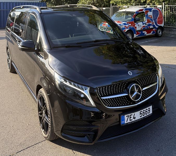 Mercedes-Benz Třídy V (2023) Mercedes-Benz Třídy V, V300D - fotka 3 z 37