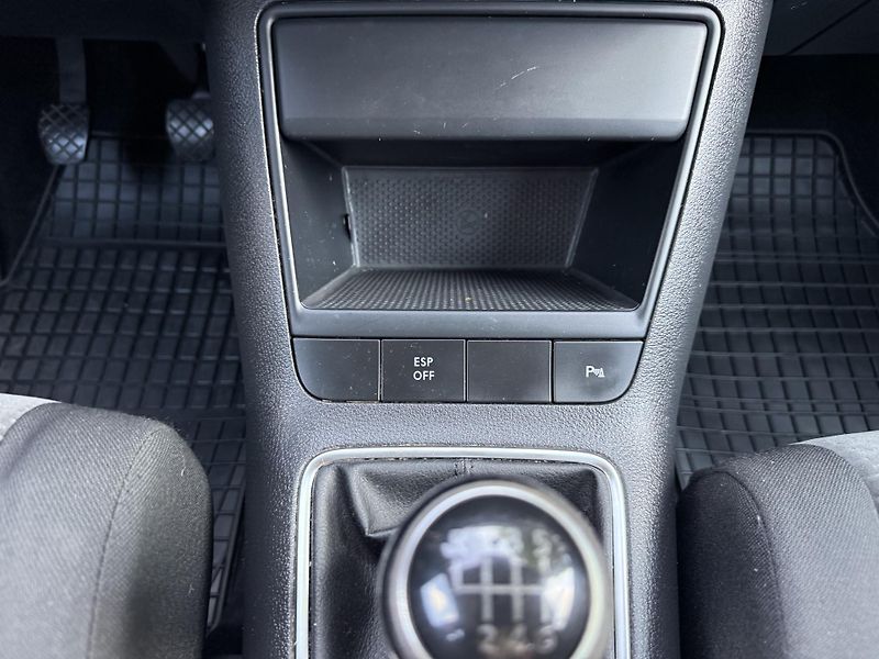 Volkswagen Golf Plus 1,4TSI 90kW  Comfort - fotka 17 z 22