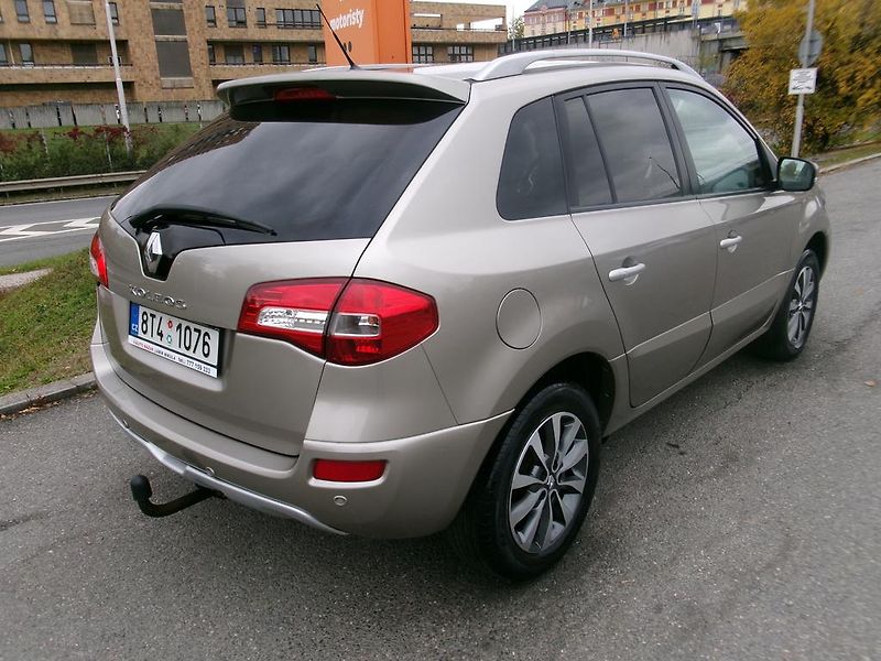 Renault Koleos (2012) 2.0 DCii  4 X 4 KOUP.ČR,1.MAJ. - fotka 6 z 14