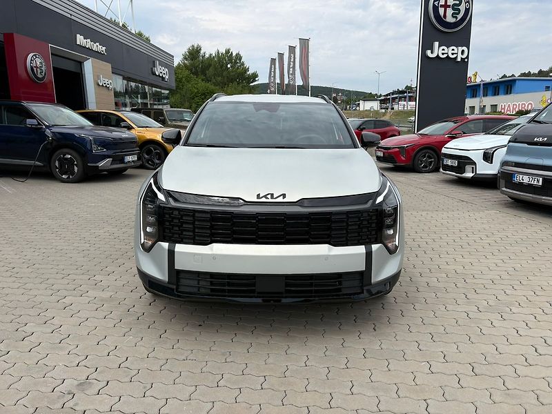 Kia Sportage (2026) 1,6 T-GDi GPF 4x2 7DCT BLACK E - fotka 2 z 17