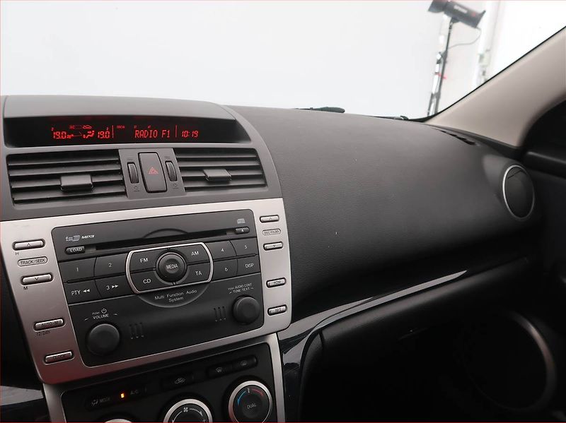 Mazda 6 (2009) 2.0, po STK, Tažné, zamluveno - fotka 10 z 13