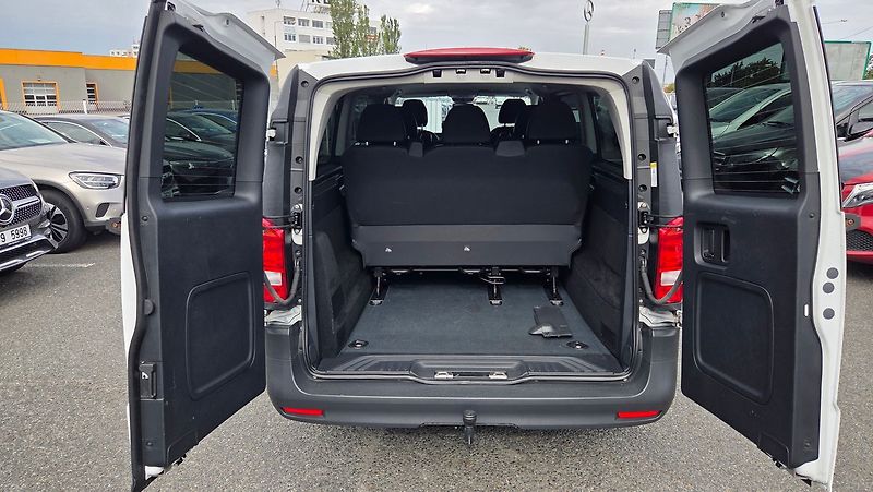 Mercedes-Benz Vito 114 CDI/XL Tourer - fotka 21 z 23