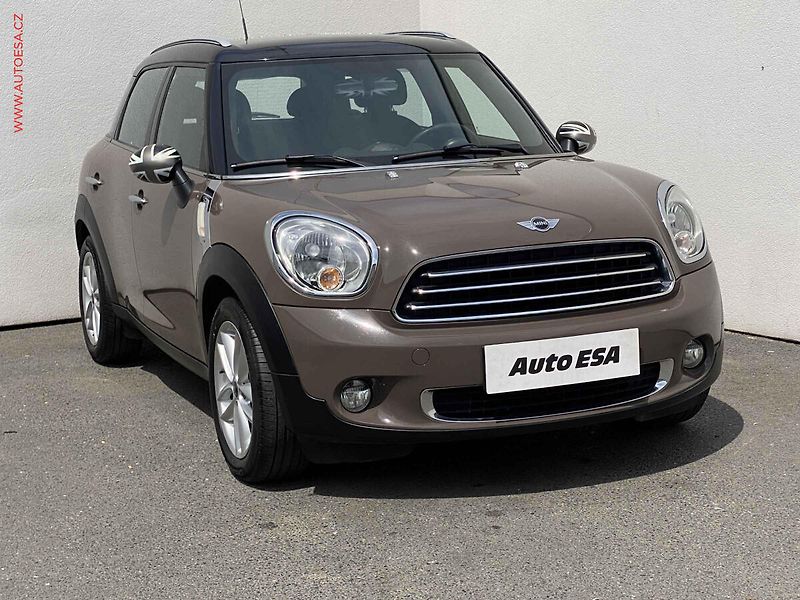 Mini Countryman (2011) 1.6 i, AC - fotka 1 z 15