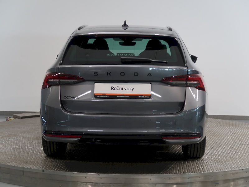 Škoda Octavia (2025) SPORTLINE 2.0TDI 110KW DSG - fotka 9 z 45